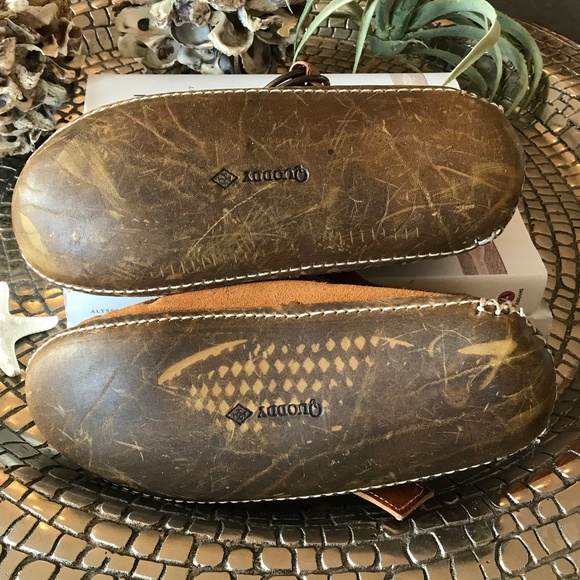 QUODDY SUEDE ORIGINAL RING BOOT - Picture 10 of 16